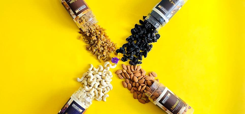 Summer vs. Winter Dry Fruits: What to Eat in Different Seasons